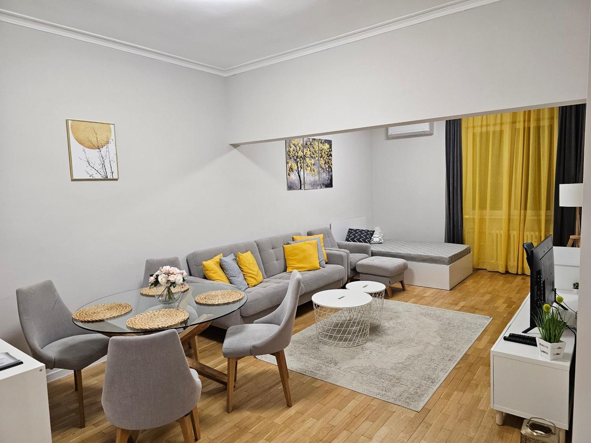 Spacious Aristocratic Apt. With A Colourful View 소피아 외부 사진
